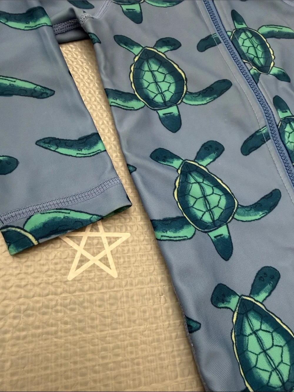 Tea Collection - Sea Turtle Zip Rash Guard, 12-18 months